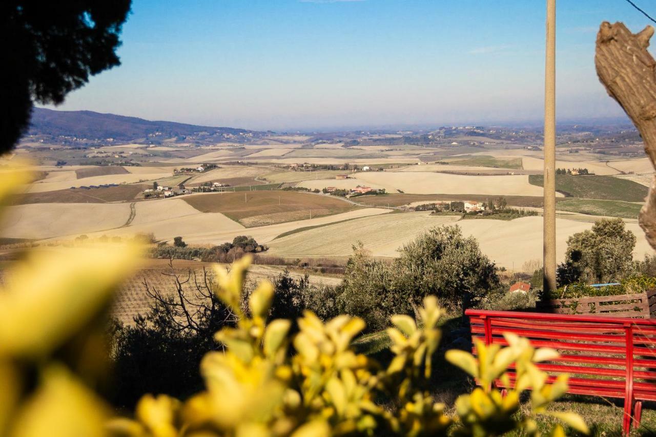 Agriturismo Le Vignacce Santa Luce Exterior photo